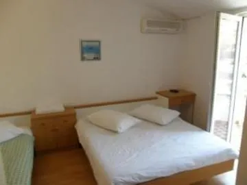 Vedrana- Adults Only 3* Podstrana